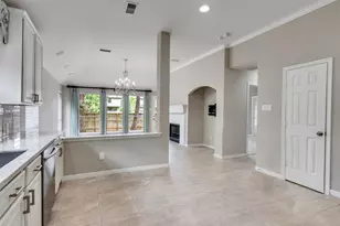 171 Merryweather Pl, Conroe, TX 77384 - Photo 9