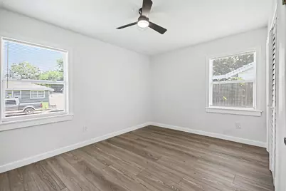 3009 Rust Avenue, Texas City, TX 77590 - Photo 21