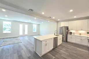 12889 Andromeda Ct, Willis, TX 77318 - Photo 3