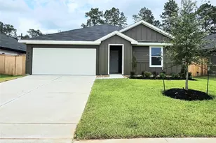 244 Golden Eagle Blvd, New Waverly, TX 77358 - Photo 1