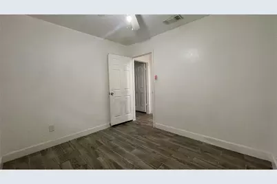 3819 Botany Lane, Houston, TX 77047 - Photo 3