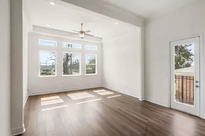 6413 N Ridgecrest Drive, Hitchcock, TX 77563 - Photo 11