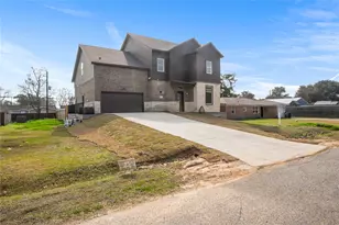 6413 N Ridgecrest Dr, Hitchcock, TX 77563 - Photo 3