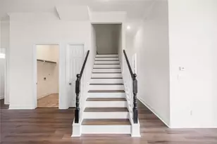 6413 N Ridgecrest Dr, Hitchcock, TX 77563 - Photo 13