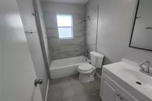 3453 W Hwy 6, Alvin, TX 77511 - Photo 13