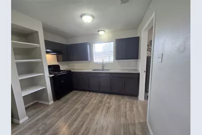 3453 W Highway 6 #1, Alvin, TX 77511 - Photo 5