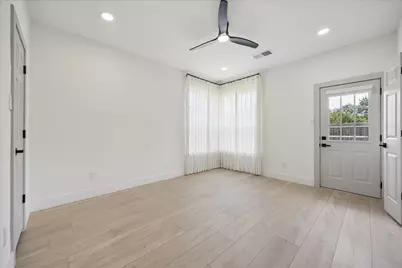 4823 Jaymar Drive, Sugar Land, TX 77479 - Photo 9