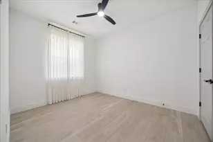 4823 Jaymar Dr, Sugar Land, TX 77479 - Photo 15
