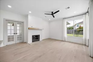 4823 Jaymar Dr, Sugar Land, TX 77479 - Photo 7