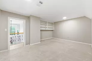 7 Deer Lake Ct, The Woodlands, TX 77381 - Photo 25