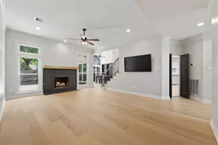 7 Deer Lake Ct, The Woodlands, TX 77381 - Photo 5