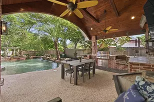 7 Deer Lake Ct, The Woodlands, TX 77381 - Photo 31