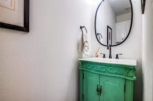 7 Deer Lake Ct, The Woodlands, TX 77381 - Photo 15