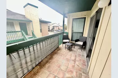 1516 Bay Area Boulevard #A8, Houston, TX 77058 - Photo 5