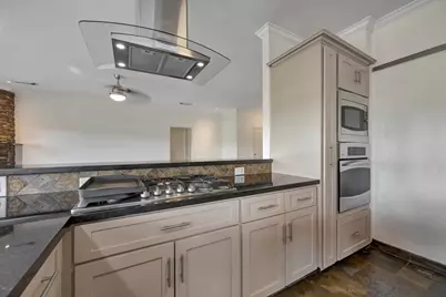 146 Bayou Bend Drive, League City, TX 77573 - Photo 9