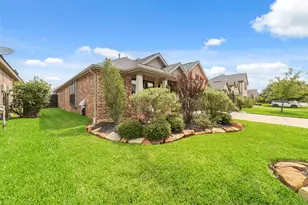 3825 Enchanted Timbers Ln, Spring, TX 77386 - Photo 3