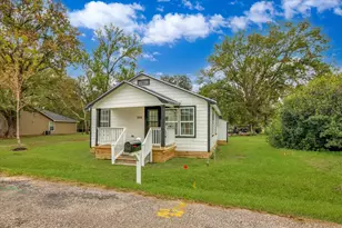 3510 Brooks St, Dayton, TX 77535 - Photo 3