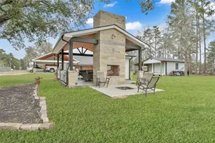 10677 Fm 2432 Rd, Conroe, TX 77303 - Photo 5
