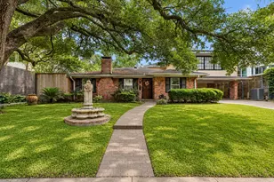 1503 Banks St, Houston, TX 77006 - Photo 3
