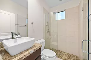 2005 Hickory St, Houston, TX 77007 - Photo 25