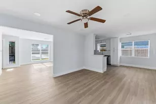 3923 Hickok Ln, Houston, TX 77047 - Photo 3