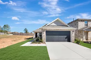 633 Falling Cave Dr, Willis, TX 77378 - Photo 11