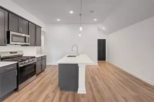 633 Falling Cave Dr, Willis, TX 77378 - Photo 15