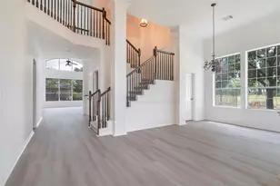 14339 Tasmania Ct, Sugar Land, TX 77498 - Photo 9