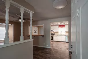 412 Kentucky St, Liberty, TX 77575 - Photo 5