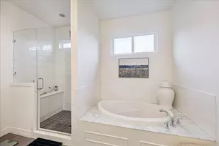 1329 Richelieu Ln, Houston, TX 77018 - Photo 19