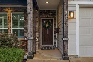 1329 Richelieu Ln, Houston, TX 77018 - Photo 3