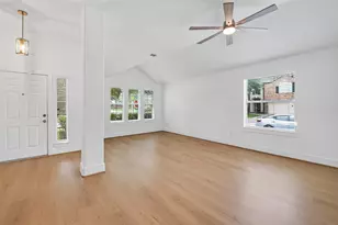 1834 Kessler Park Ct, Houston, TX 77047 - Photo 9