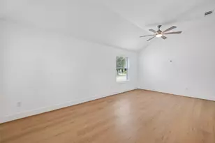 1834 Kessler Park Ct, Houston, TX 77047 - Photo 21