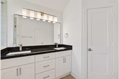 1834 Kessler Park Court, Houston, TX 77047 - Photo 27