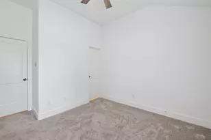 1834 Kessler Park Ct, Houston, TX 77047 - Photo 37