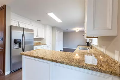 328 Lake View Drive, Montgomery, TX 77356 - Photo 7