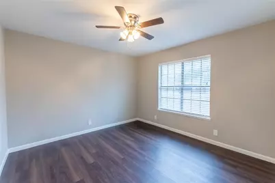 328 Lake View Drive, Montgomery, TX 77356 - Photo 17