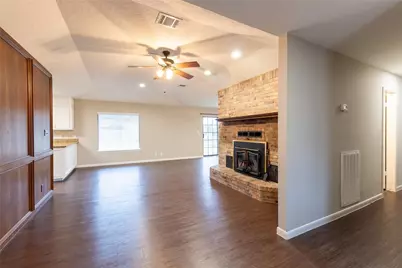 328 Lake View Drive, Montgomery, TX 77356 - Photo 3