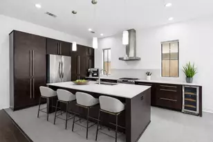 2011 Colorado St, Houston, TX 77007 - Photo 7