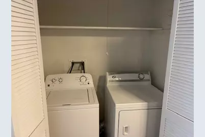 1323 Reddleshire Lane #1323, Houston, TX 77043 - Photo 13