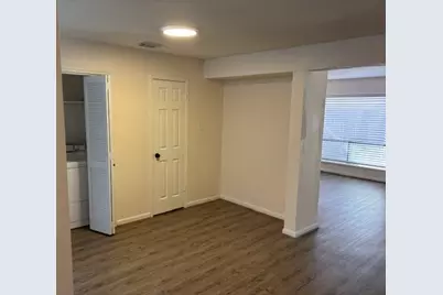 1323 Reddleshire Lane #1323, Houston, TX 77043 - Photo 3