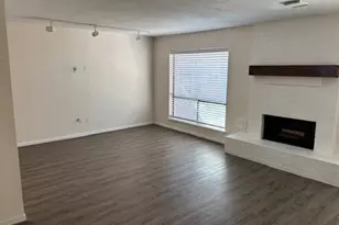 1323 Reddleshire Ln, Houston, TX 77043 - Photo 5