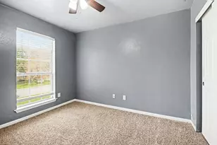 54 Parsley Ct, Lake Jackson, TX 77566 - Photo 23