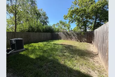 2417 Noble Street, Houston, TX 77026 - Photo 5