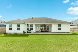 414 Burning Tree Ln, West Columbia, TX 77486 - Photo 25