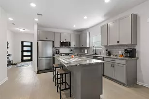 10918 Amador Peak Dr Dr, Rosharon, TX 77583 - Photo 11