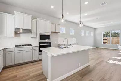 719 Topwater, Kemah, TX 77565 - Photo 7