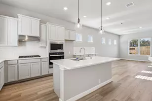 719 Topwater, Kemah, TX 77565 - Photo 7