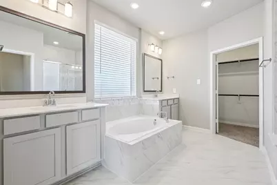 719 Topwater, Kemah, TX 77565 - Photo 23