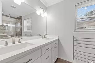 11002 Renwick Dr, Houston, TX 77096 - Photo 17